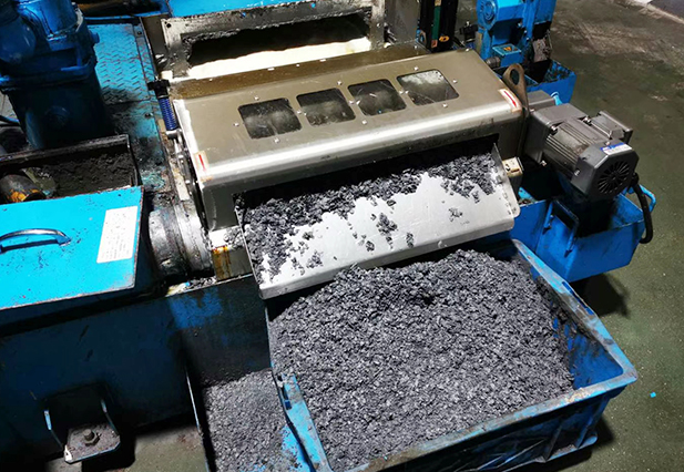 超強磁磁性分離器